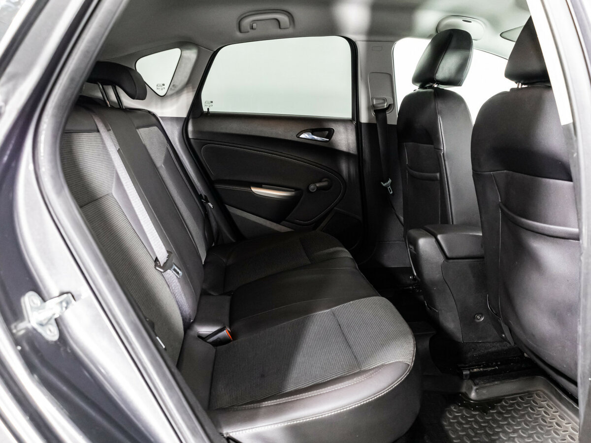 Купить Opel Astra J, 2010, 230 632 км, фото №12