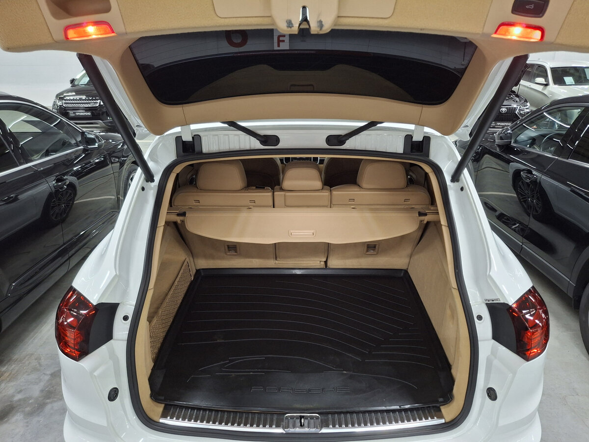 Купить Porsche Cayenne II Рестайлинг (958), 2015, 164 641 км, фото №10