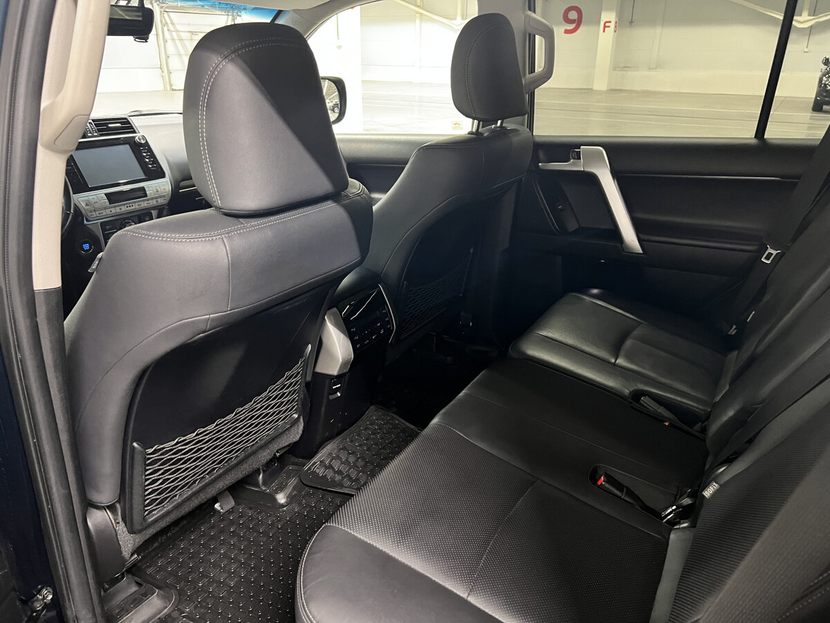 Купить Toyota Land Cruiser Prado 150 Series Рестайлинг 2, 2017, 209 089 км, фото №12