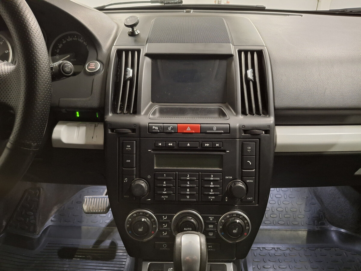 Купить Land Rover Freelander II Рестайлинг, 2010, 270 229 км, фото №15