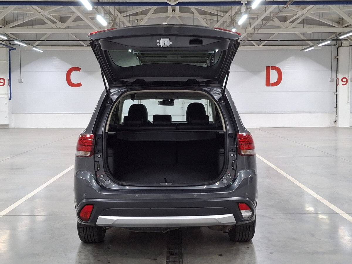 Купить Mitsubishi Outlander III Рестайлинг 2, 2016, 77 853 км, фото №10