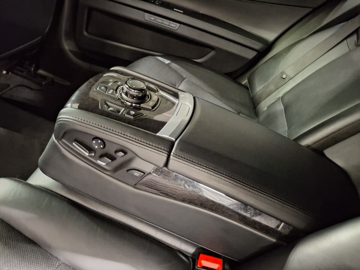 Купить BMW 7 серии Long 750Li xDrive V (F01/F02/F04), 2012, 294 616 км, фото №21