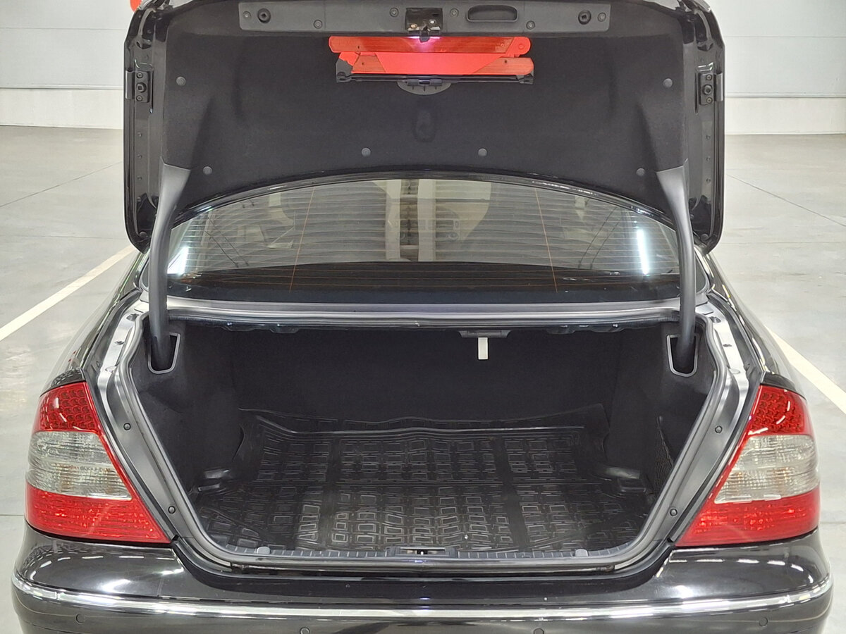 Купить Mercedes-Benz E-Класс 280 III (W211, S211) Рестайлинг, 2007, 305 927 км, фото №10