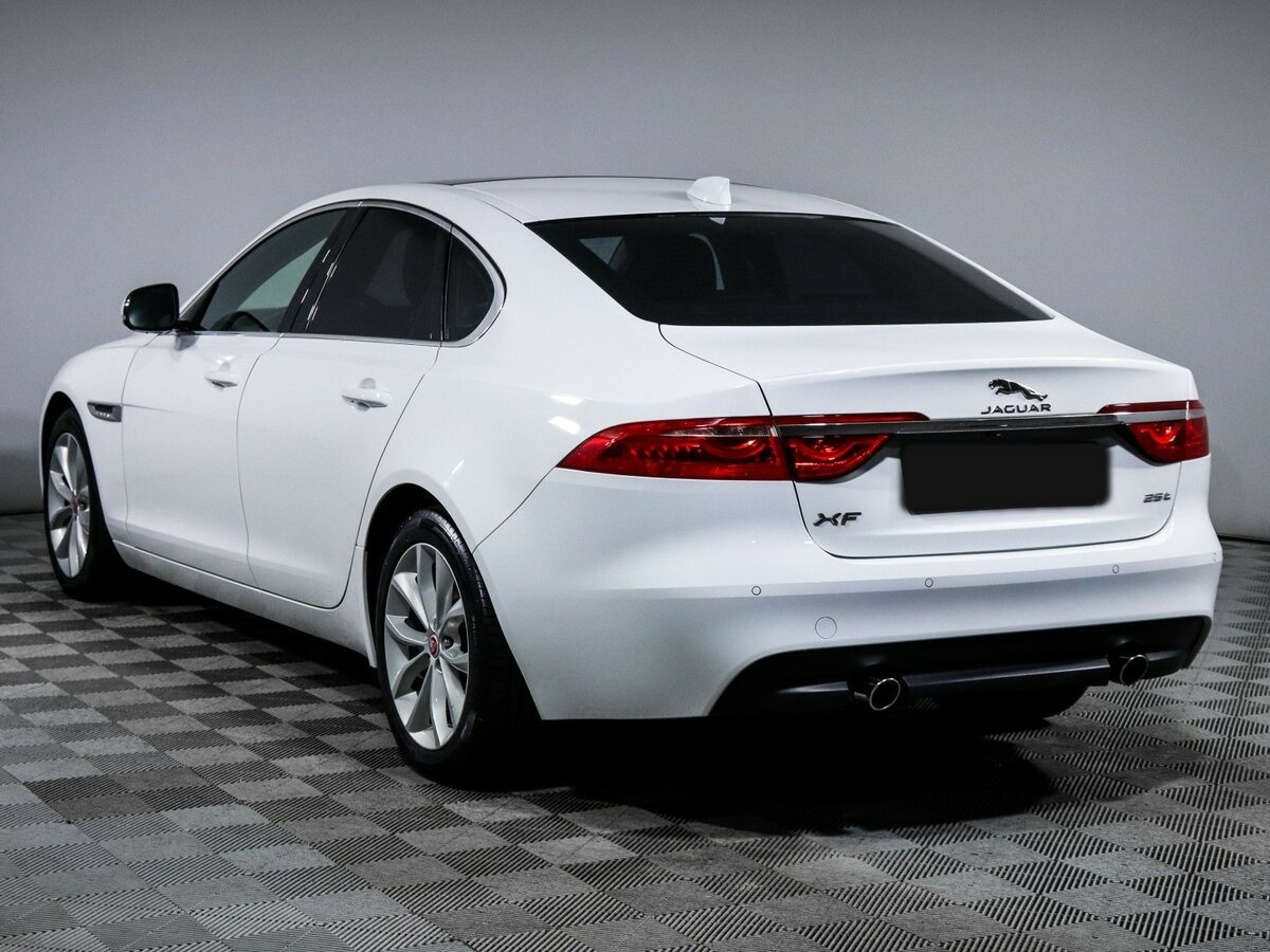 Купить Jaguar XF II, 2018, 72 632 км, фото №5