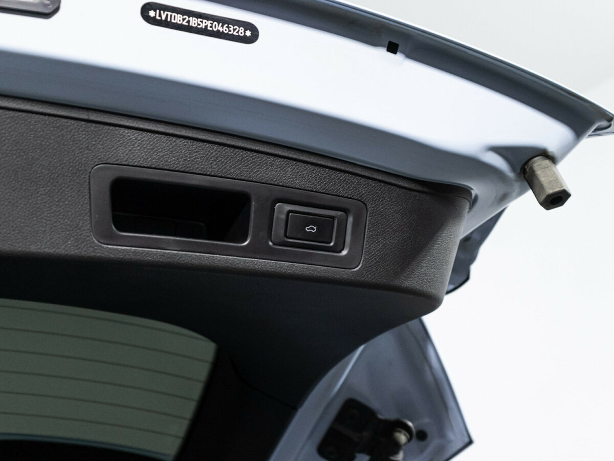 Купить Exeed LX I Рестайлинг, 2023, 9 629 км, фото №21