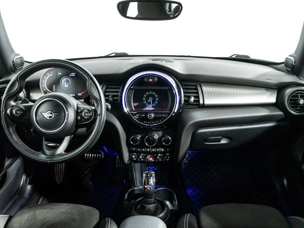 Купить Mini Hatch JCW III (F55/F56) Рестайлинг, 2020, 85 838 км, фото №13