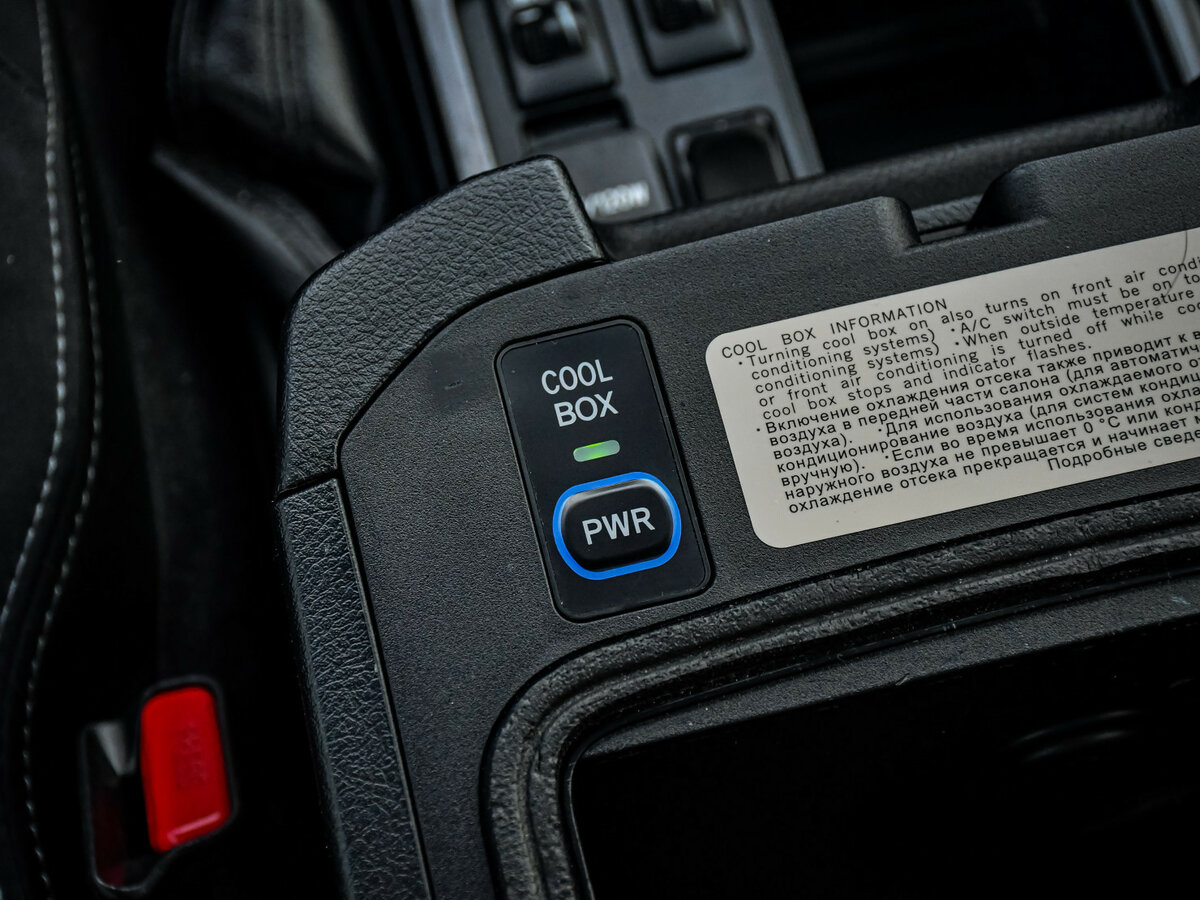 Купить Toyota Land Cruiser Prado 150 Series Рестайлинг 1, 2015, 199 000 км, фото №15