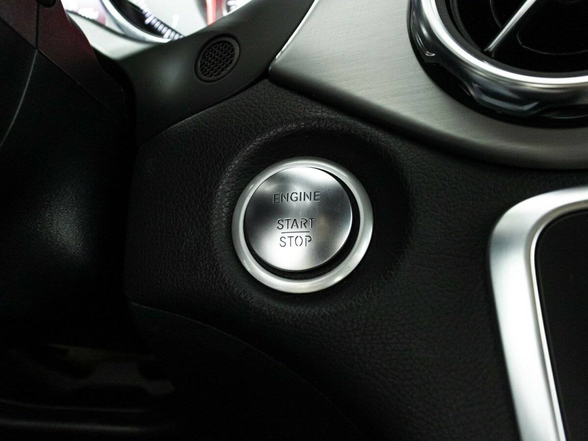 Купить Mercedes-Benz GLA 250 I (X156) Рестайлинг, 2017, 102 801 км, фото №17