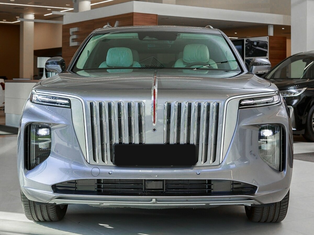 Hongqi E-HS9