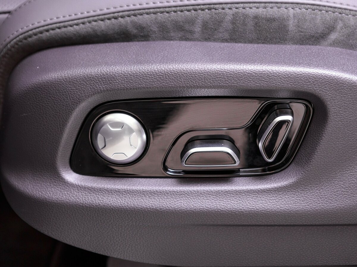 Купить Hongqi E-HS9 99 kWh, 2022, 10 км, фото №10