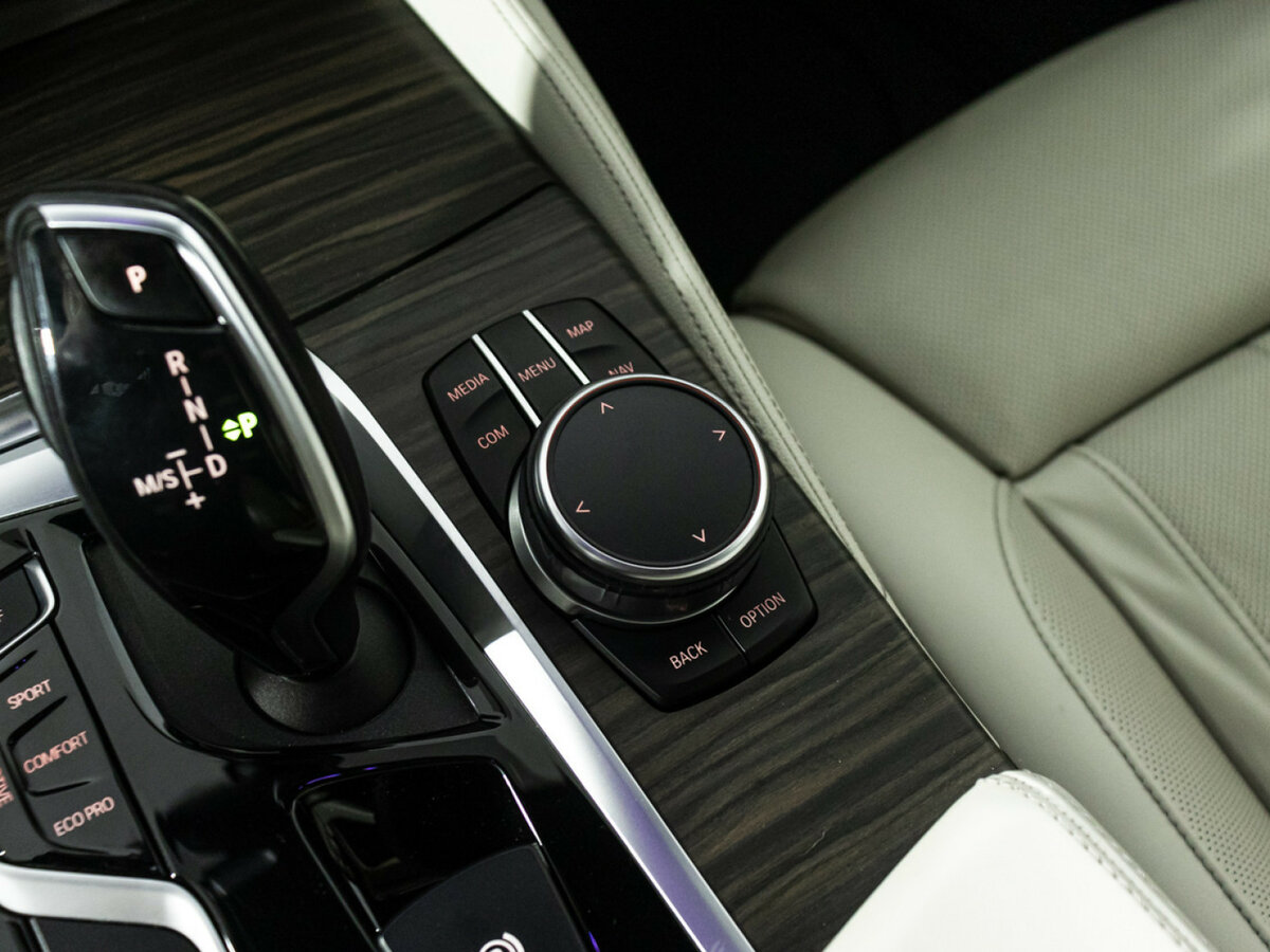 Купить BMW 5 серии 530d xDrive VII (G30/G31), 2019, 98 200 км, фото №17