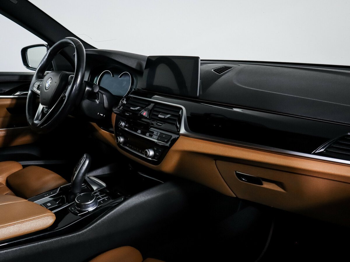 Купить BMW 6 серии Gran Turismo 630d xDrive IV (G32), 2017, 139 279 км, фото №6