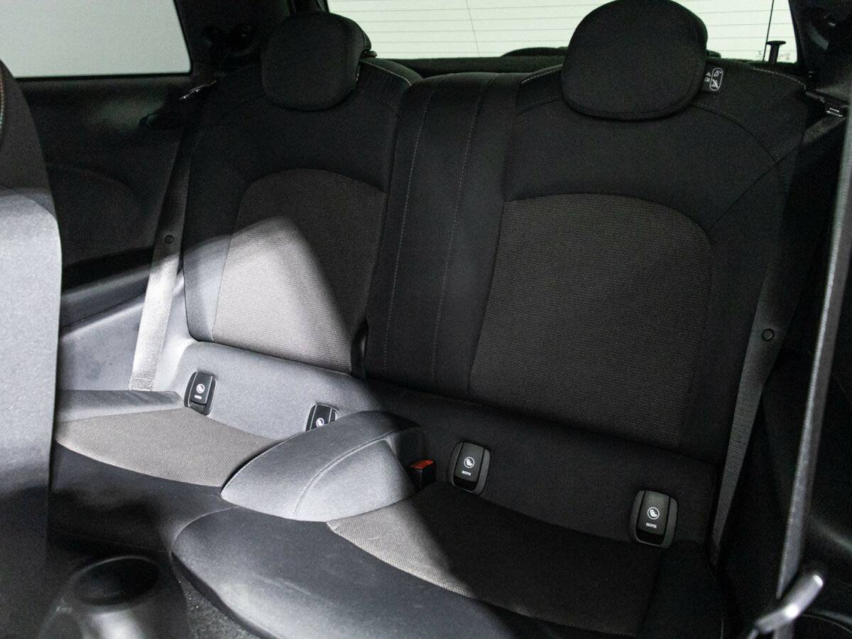 Купить Mini Hatch Cooper III (F55/F56) Рестайлинг, 2020, 33 369 км, фото №10
