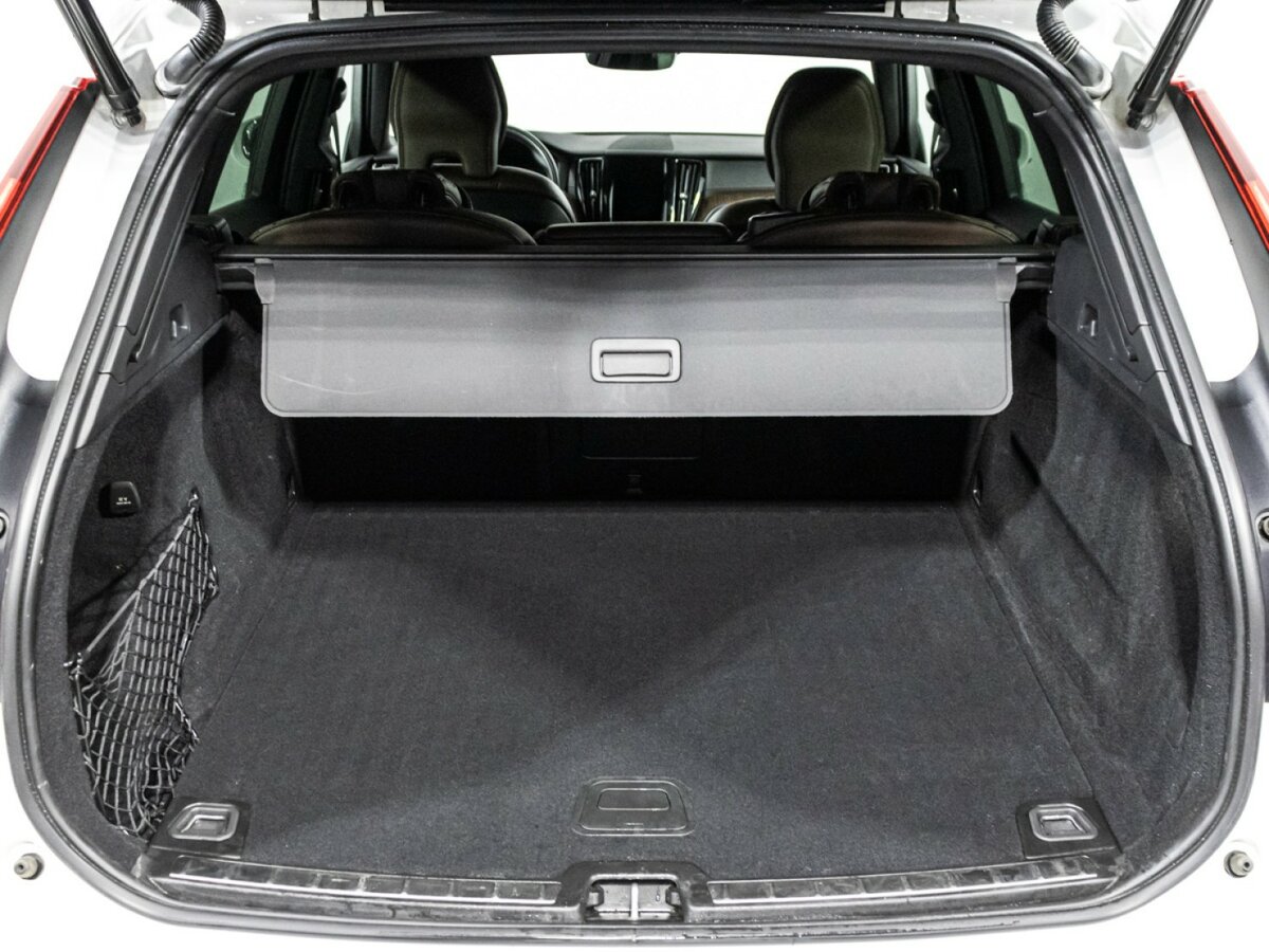 Купить Volvo XC60 II, 2020, 120 488 км, фото №12