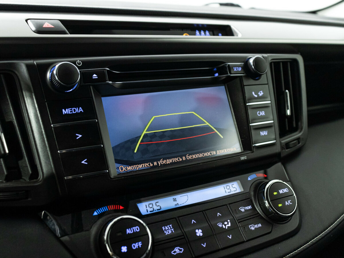 Купить Toyota RAV4 IV (XA40) Рестайлинг, 2015, 76 266 км, фото №14