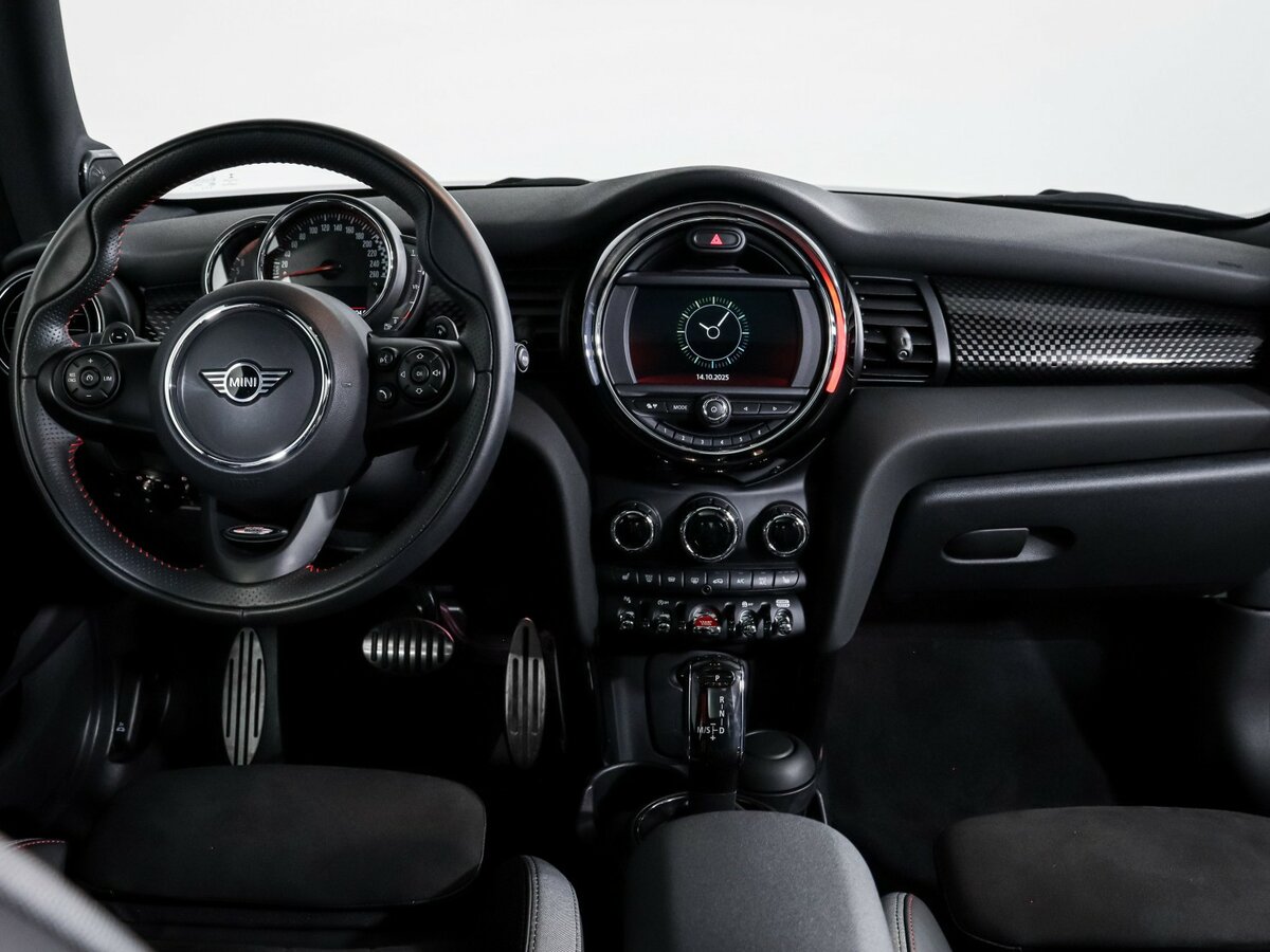 Купить Mini Hatch JCW III (F55/F56) Рестайлинг, 2019, 8 045 км, фото №10
