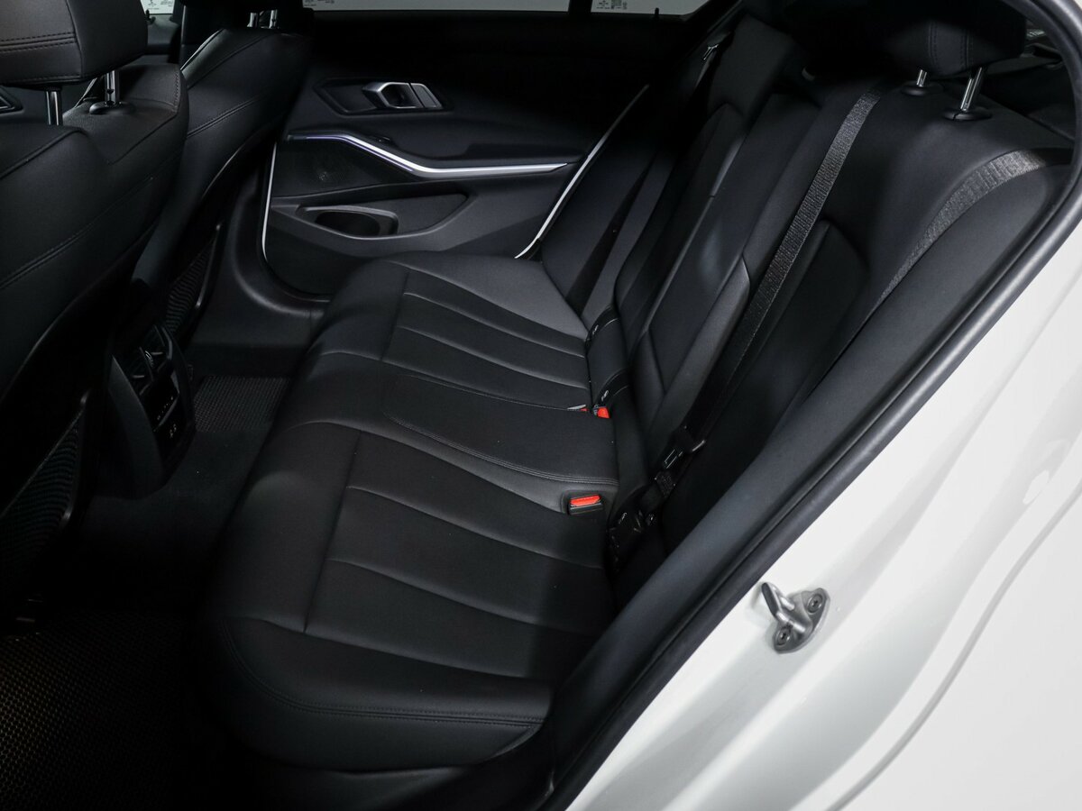 Купить BMW 3 серии 330i VII (G2x), 2020, 67 082 км, фото №8