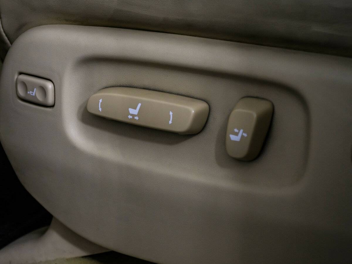 Купить Lexus LX 570 III Рестайлинг, 2012, 192 954 км, фото №18