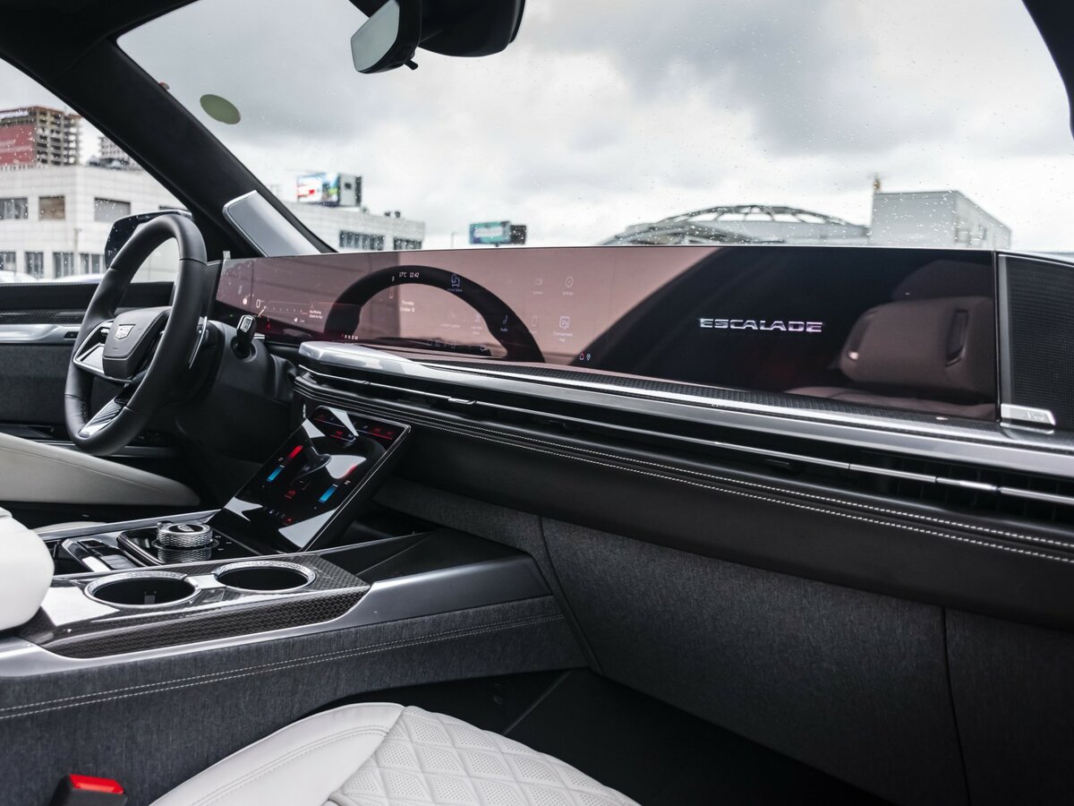 Купить Cadillac Escalade-V I Рестайлинг, 2025, 100 км, фото №12