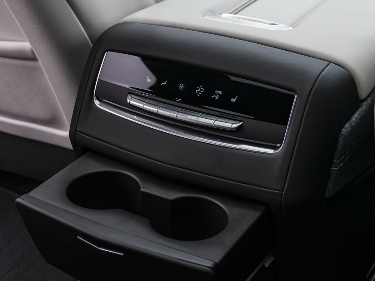 Купить Cadillac Escalade-V I Рестайлинг, 2025, 100 км, фото №33