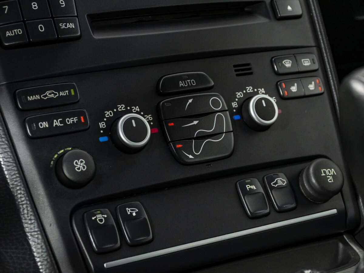 Купить Volvo XC90 5 Geartronic I Рестайлинг, 2011, 183 000 км, фото №13