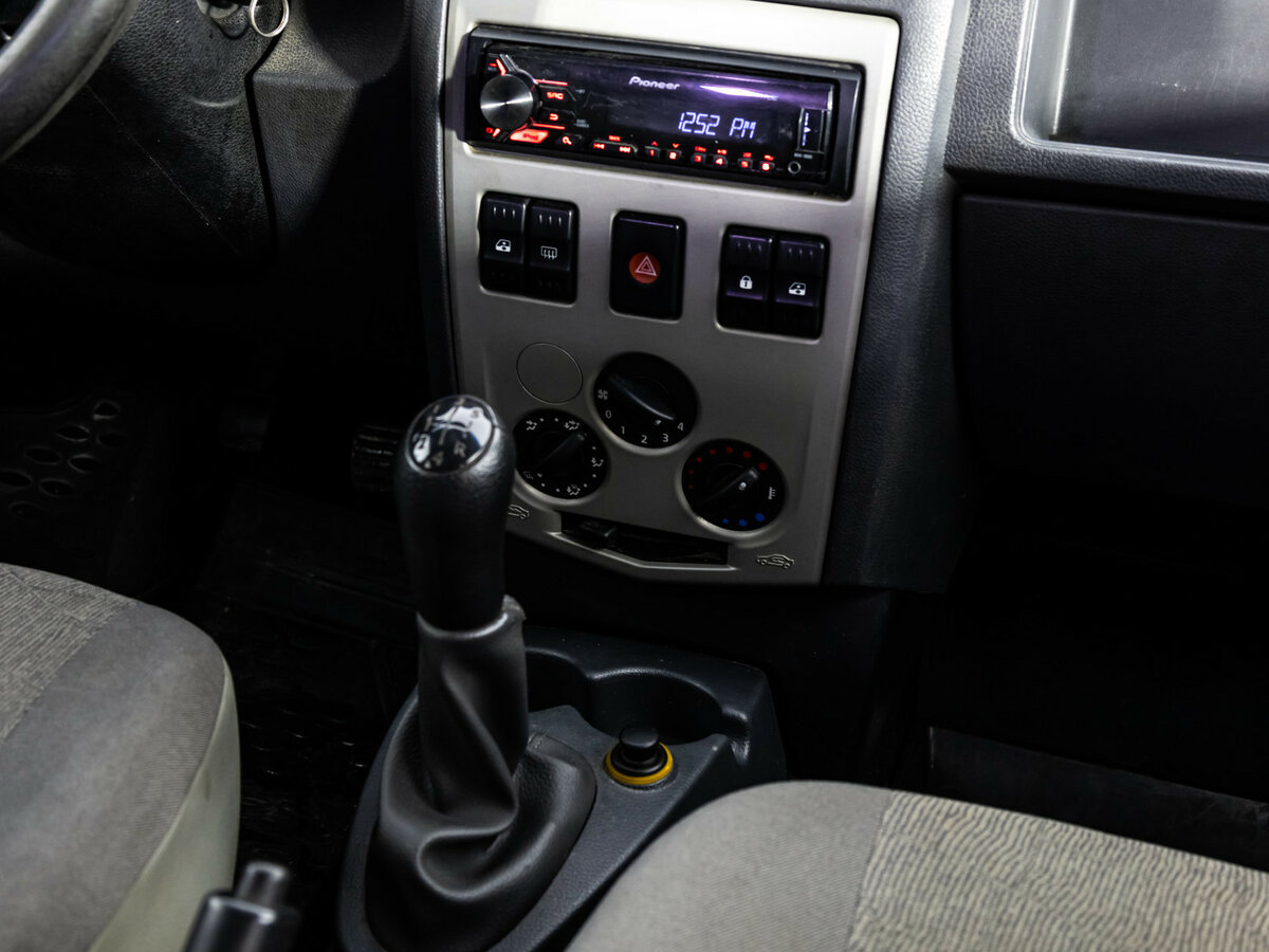 Купить Renault Logan I, 2007, 296 831 км, фото №9