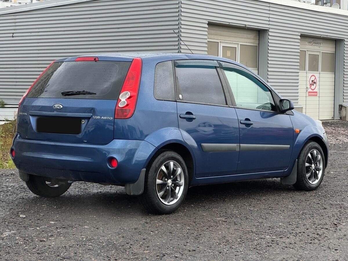 Купить Ford Fiesta Mk5, 2007, 190 121 км, фото №4