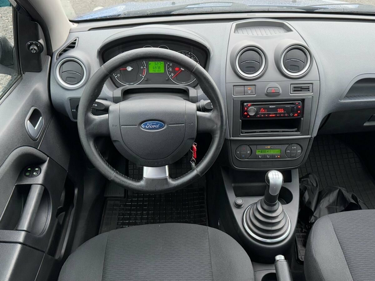 Купить Ford Fiesta Mk5, 2007, 190 121 км, фото №10