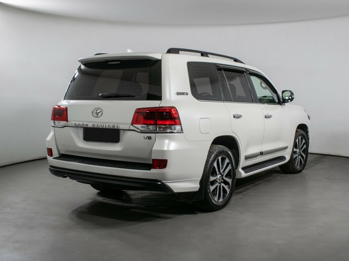 Купить Toyota Land Cruiser 200 Series Рестайлинг 2, 2017, 82 346 км, фото №5