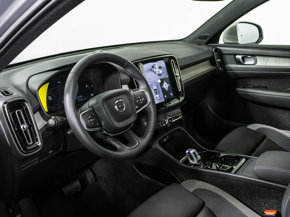 Купить Volvo XC40 I Рестайлинг, 2024, 49 км, фото №8