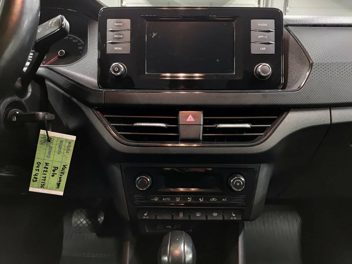 Купить Volkswagen Polo VI, 2021, 166 165 км, фото №15