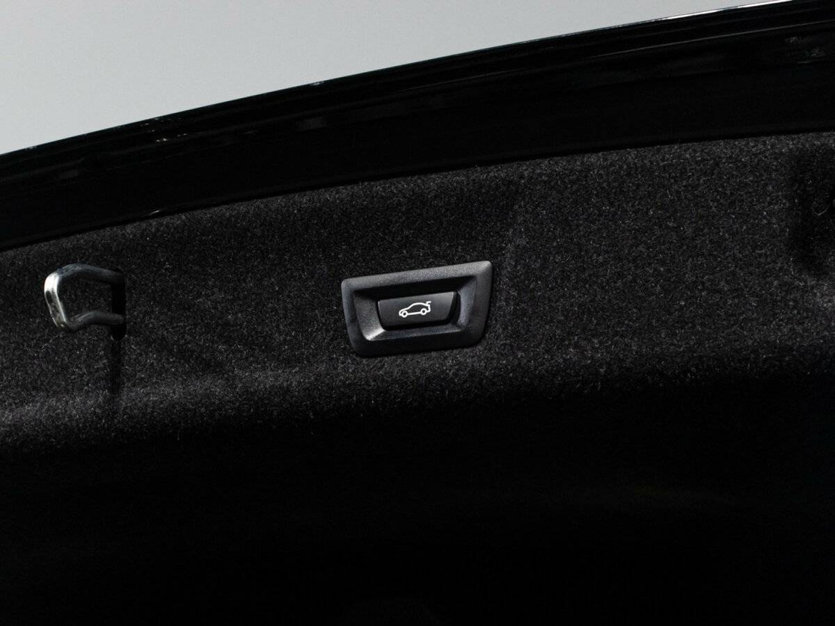 Купить BMW 3 серии 330i VII (G2x), 2019, 120 178 км, фото №24