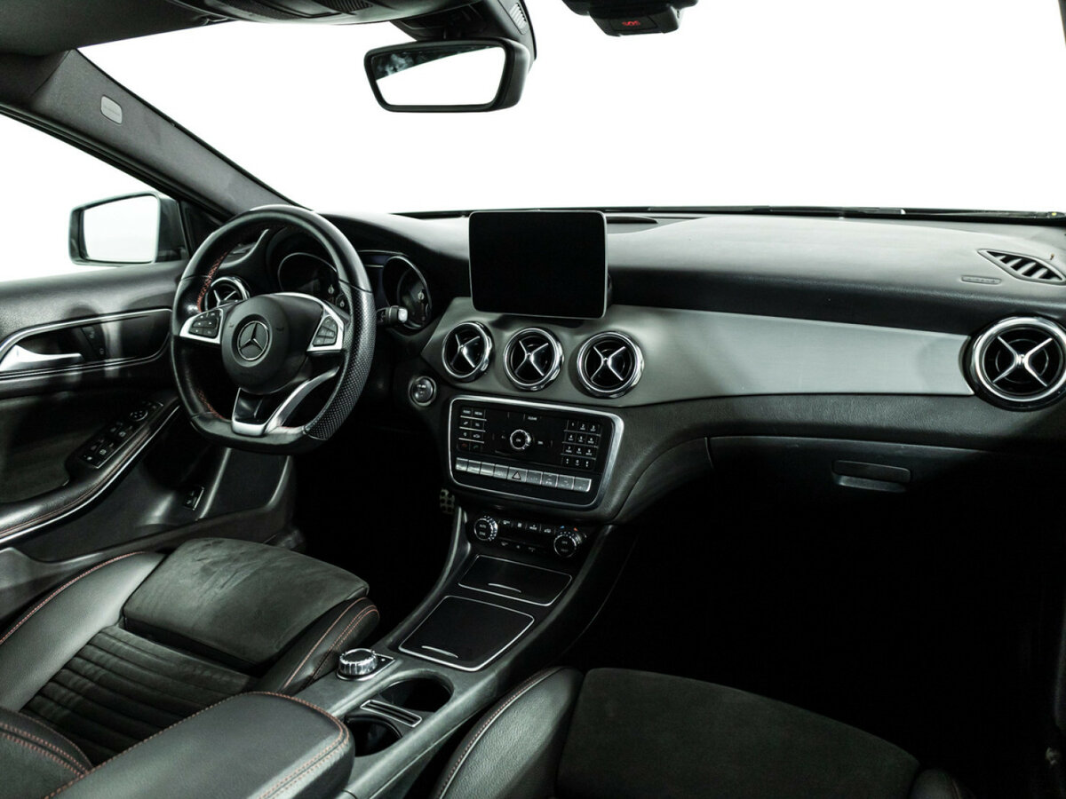 Купить Mercedes-Benz GLA 250 I (X156) Рестайлинг, 2019, 125 406 км, фото №9