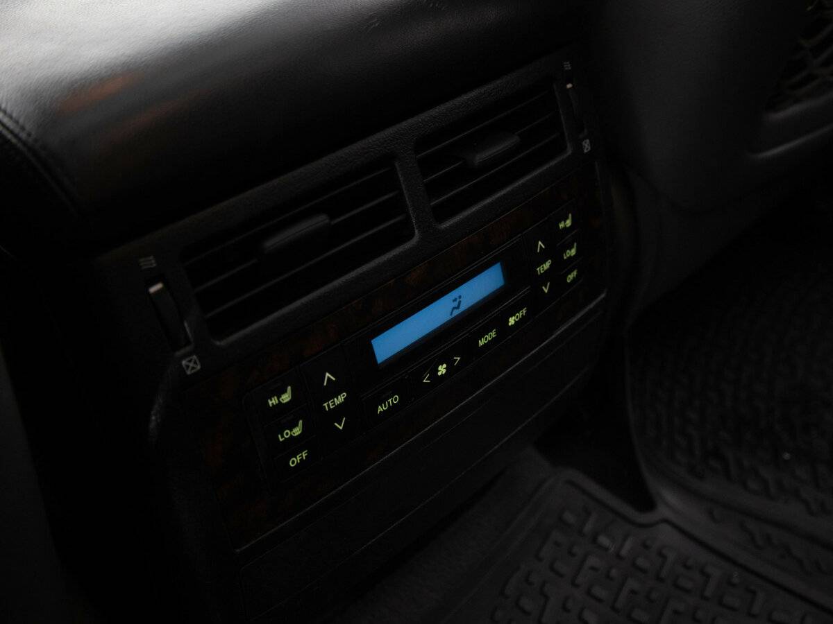 Купить Toyota Land Cruiser 200 Series, 2008, 329 791 км, фото №17