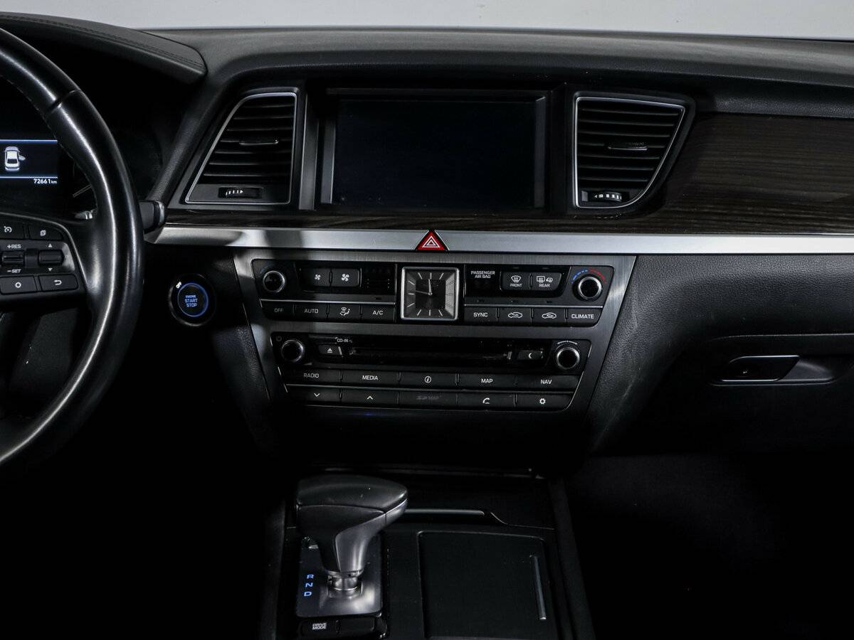 Купить Genesis G80 I, 2017, 72 660 км, фото №11