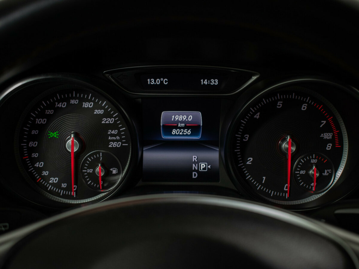 Купить Mercedes-Benz GLA 250 I (X156) Рестайлинг, 2018, 80 301 км, фото №12