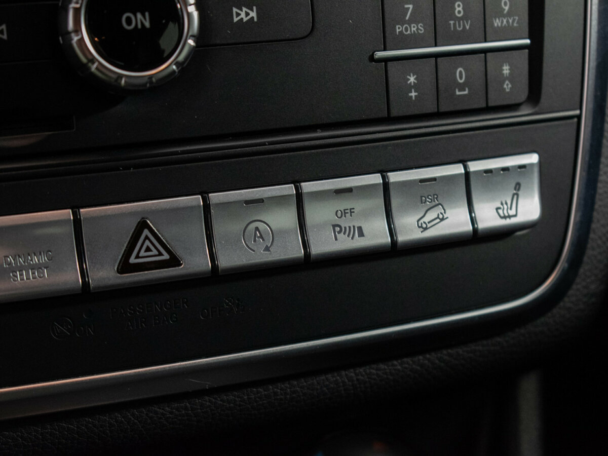 Купить Mercedes-Benz GLA 250 I (X156) Рестайлинг, 2018, 80 301 км, фото №15