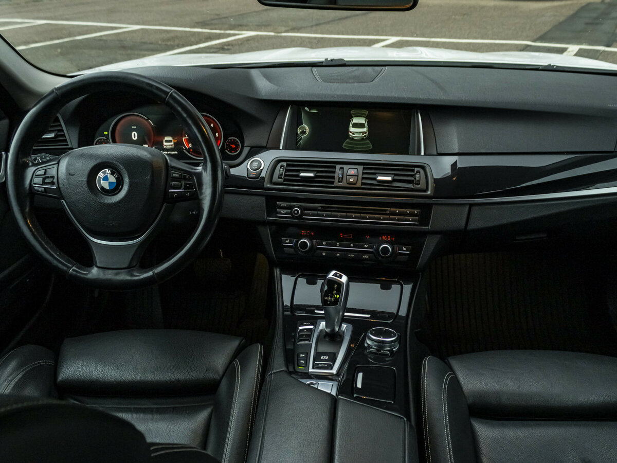 Купить BMW 5 серии 525d xDrive VI (F10/F11/F07) Рестайлинг, 2015, 130 390 км, фото №13