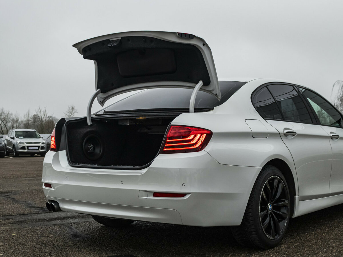 Купить BMW 5 серии 525d xDrive VI (F10/F11/F07) Рестайлинг, 2015, 130 390 км, фото №19