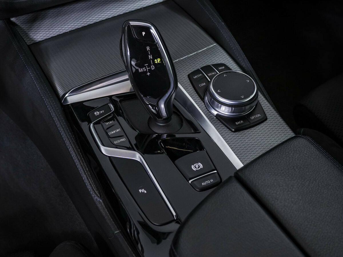 Купить BMW 5 серии 520d xDrive VII (G30/G31/G38), 2018, 122 230 км, фото №14