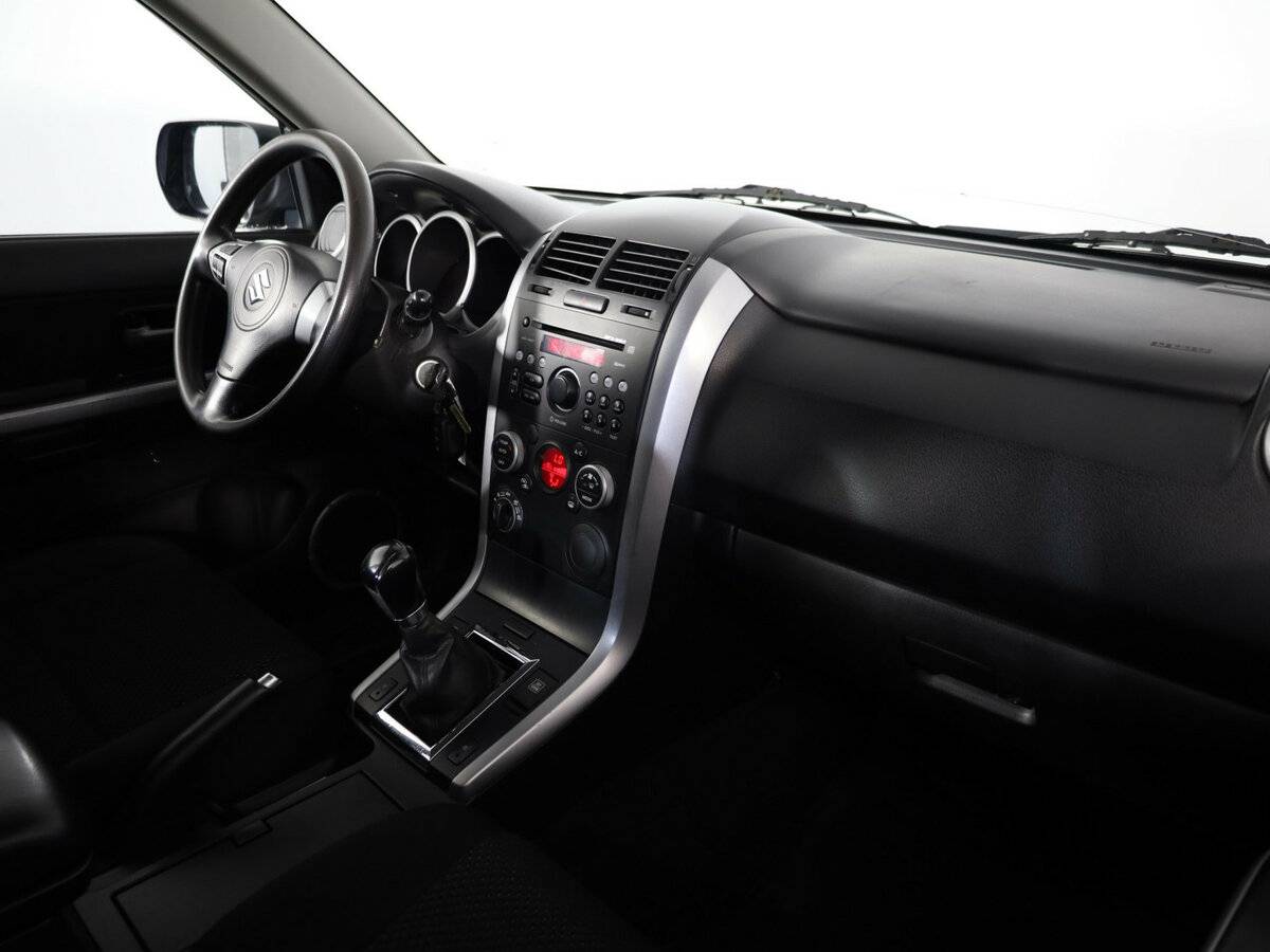Купить Suzuki Grand Vitara II Рестайлинг, 2011, 168 645 км, фото №11