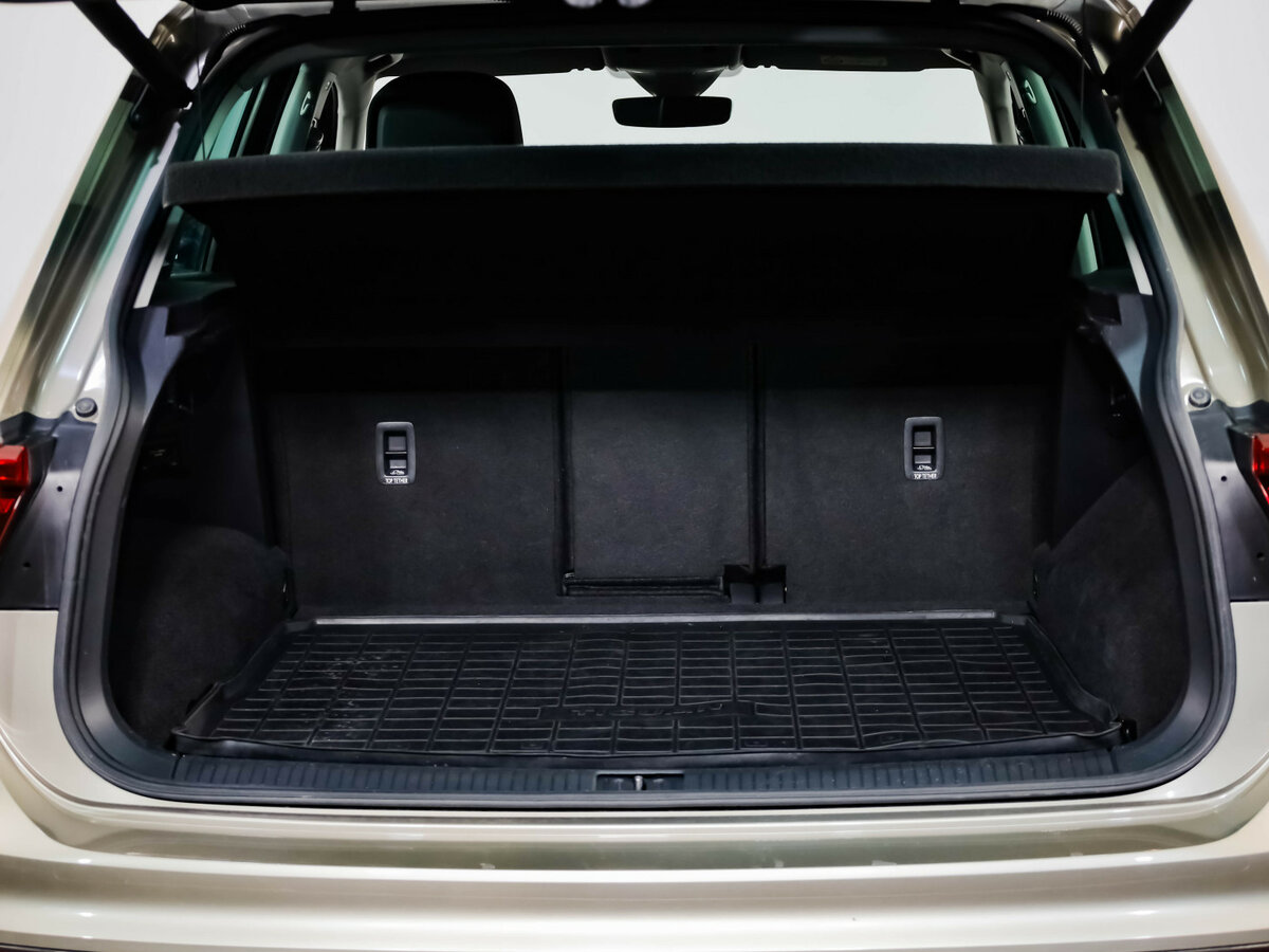 Купить Volkswagen Tiguan II, 2020, 106 011 км, фото №32