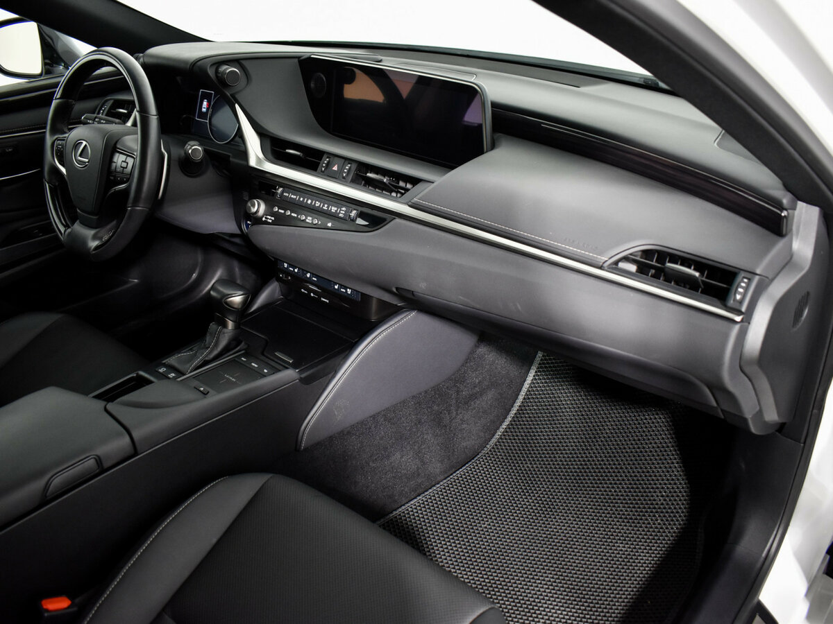 Купить Lexus ES 300h VII Рестайлинг, 2021, 6 900 км, фото №11