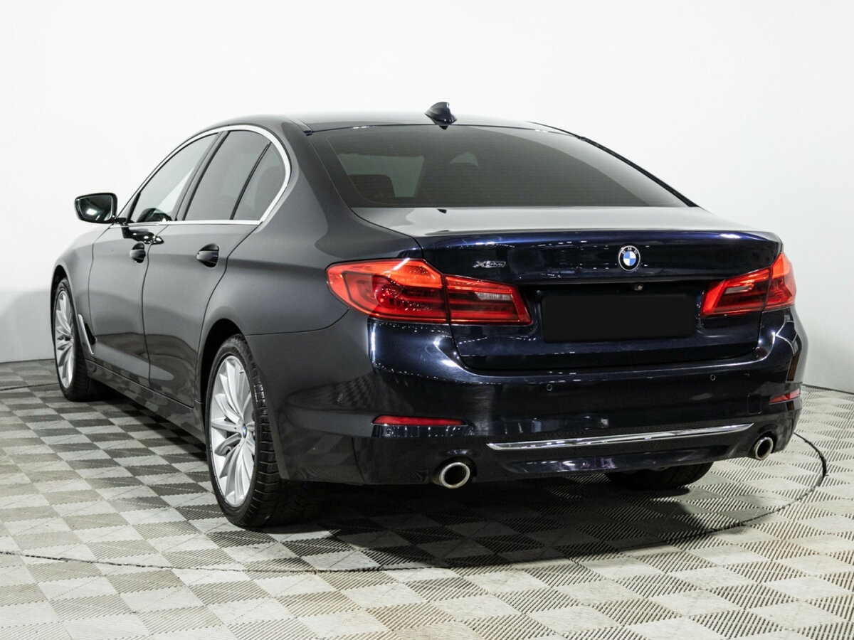 Купить BMW 5 серии 520d xDrive VII (G30/G31/G38), 2018, 61 332 км, фото №7