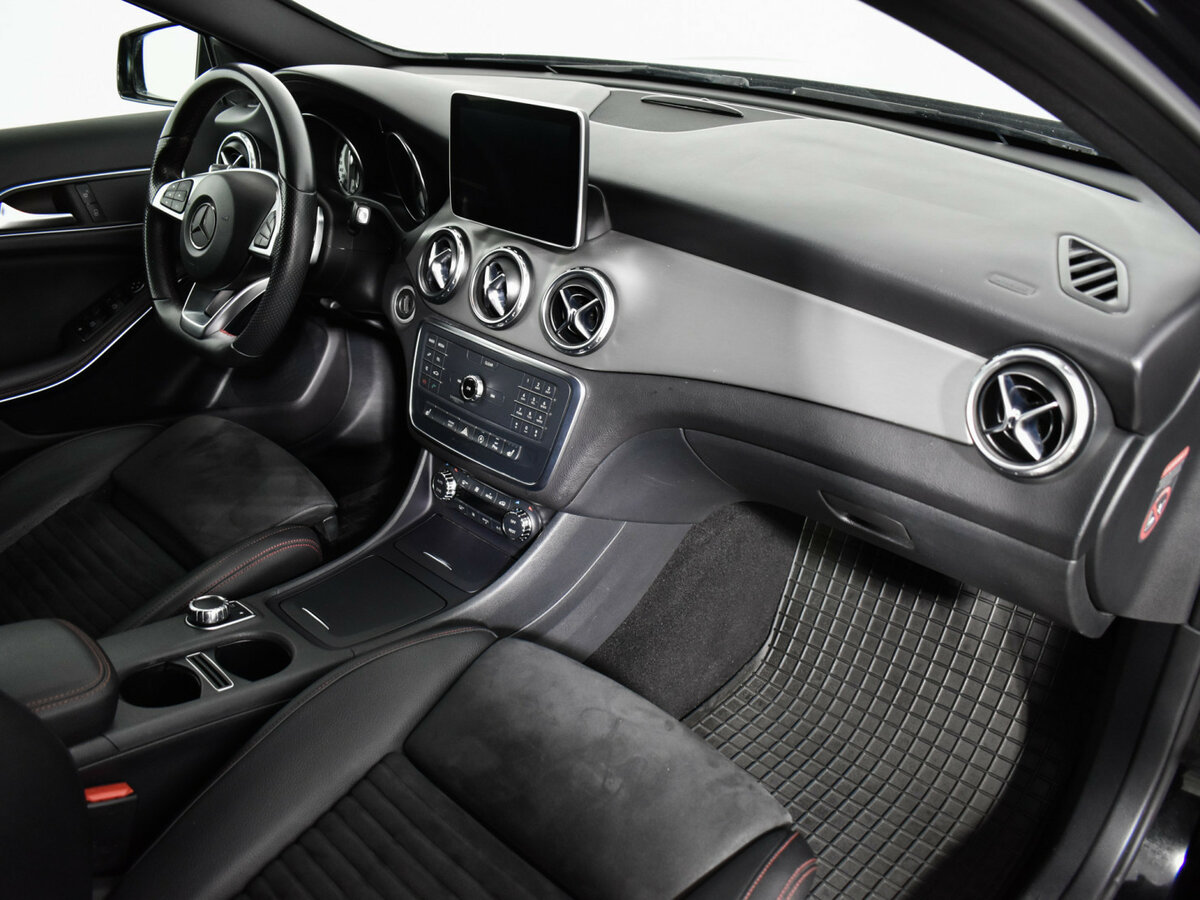 Купить Mercedes-Benz GLA 200 I (X156), 2016, 127 432 км, фото №13