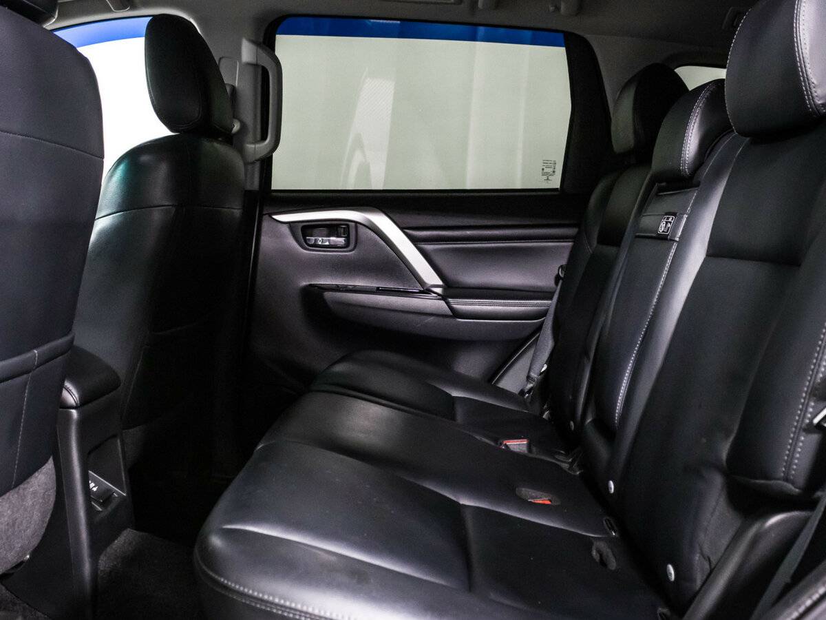 Купить Mitsubishi Montero Sport III Рестайлинг, 2022, 77 396 км, фото №10