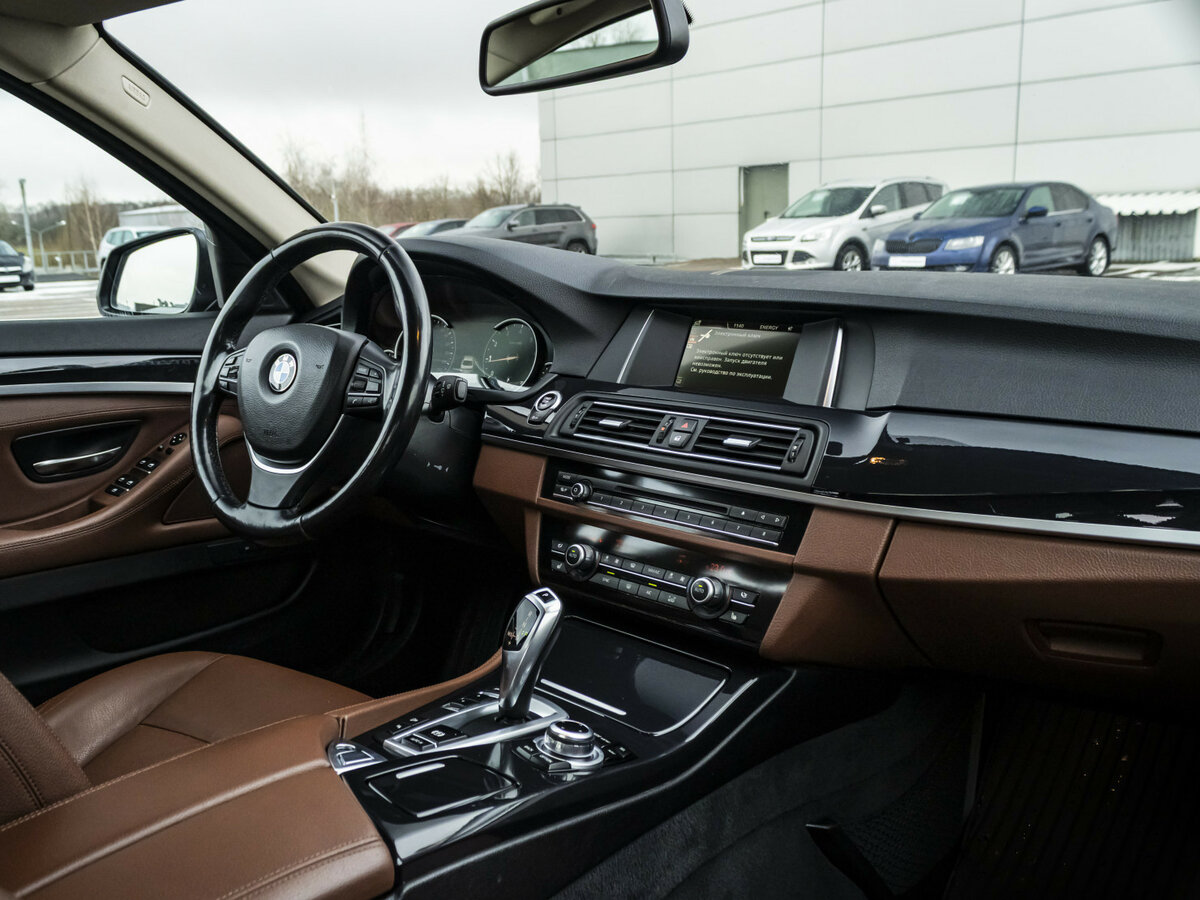 Купить BMW 5 серии 528i xDrive VI (F10/F11/F07) Рестайлинг, 2016, 138 885 км, фото №9