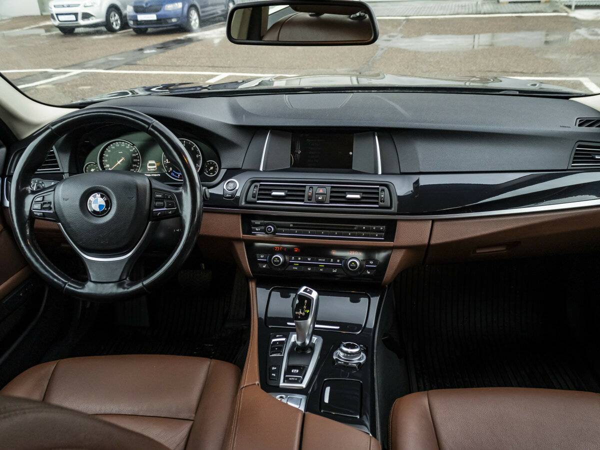 Купить BMW 5 серии 528i xDrive VI (F10/F11/F07) Рестайлинг, 2016, 138 885 км, фото №13