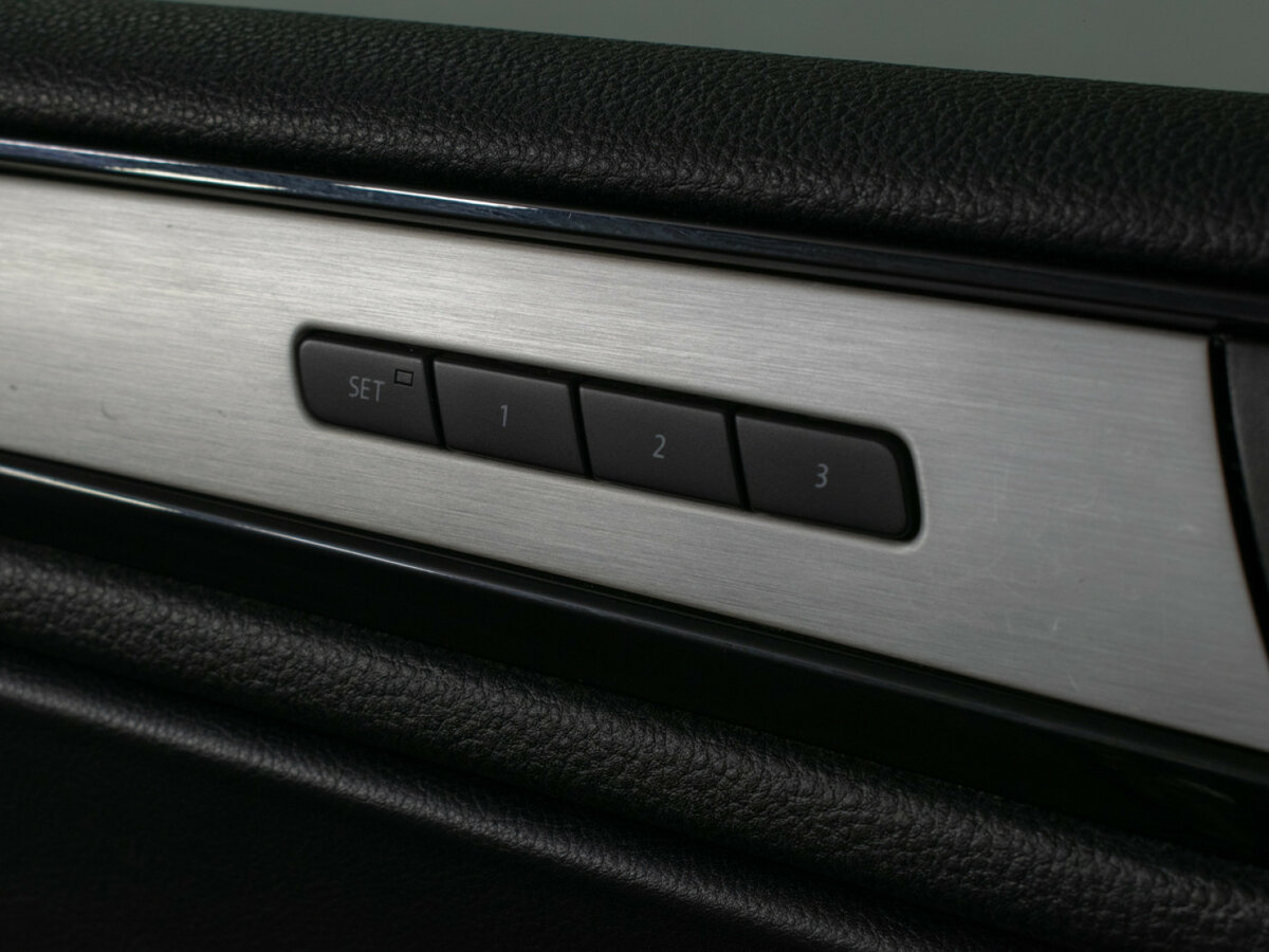 Купить Volkswagen Touareg II, 2011, 242 843 км, фото №16