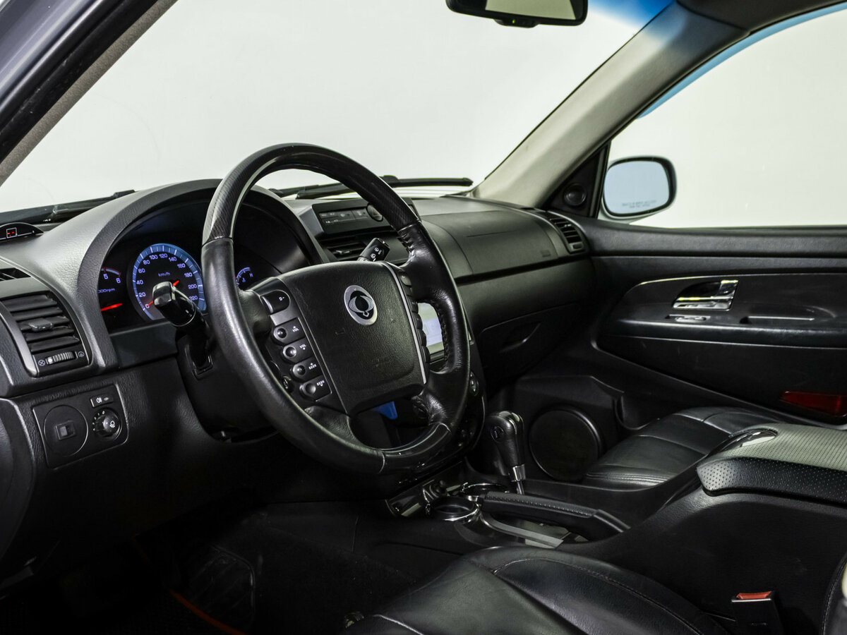 Купить SsangYong Rexton II, 2010, 300 000 км, фото №8